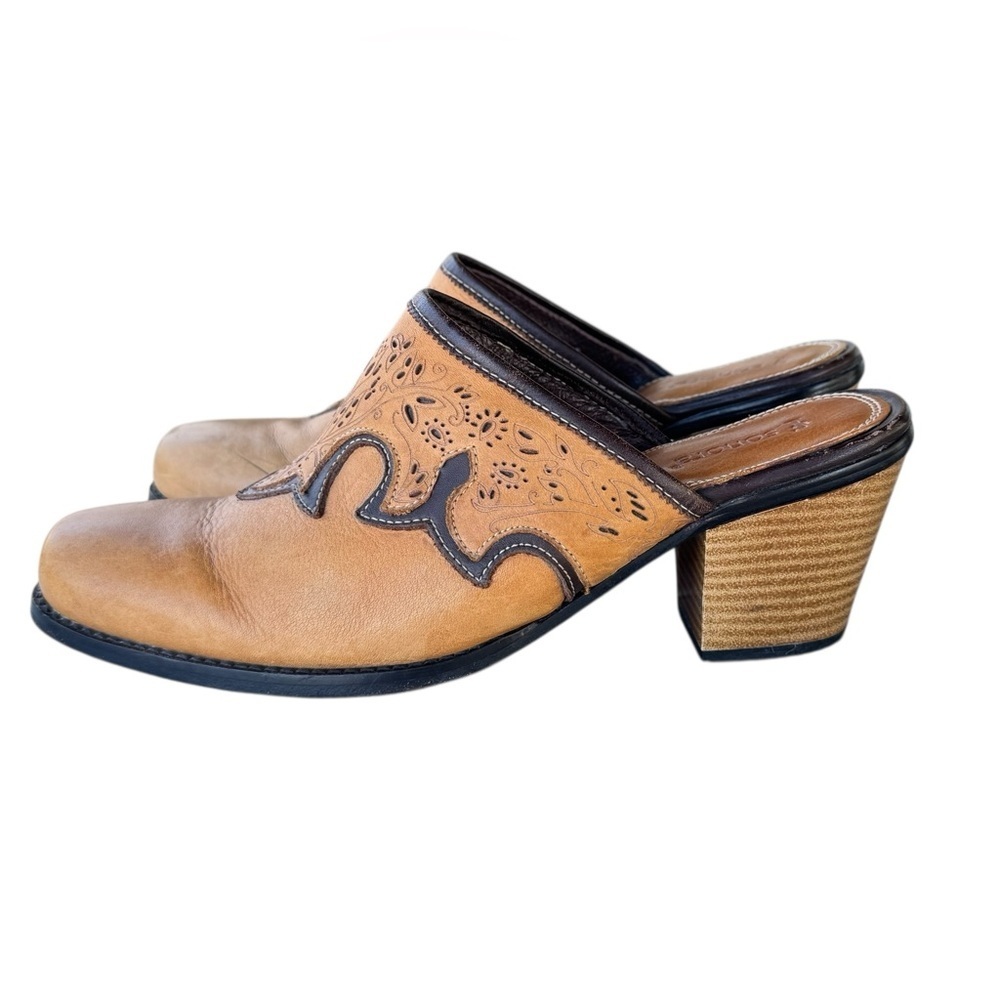 Sonora Western Genuine Leather Vera
Cusio Tooled Slip On Mule Clog